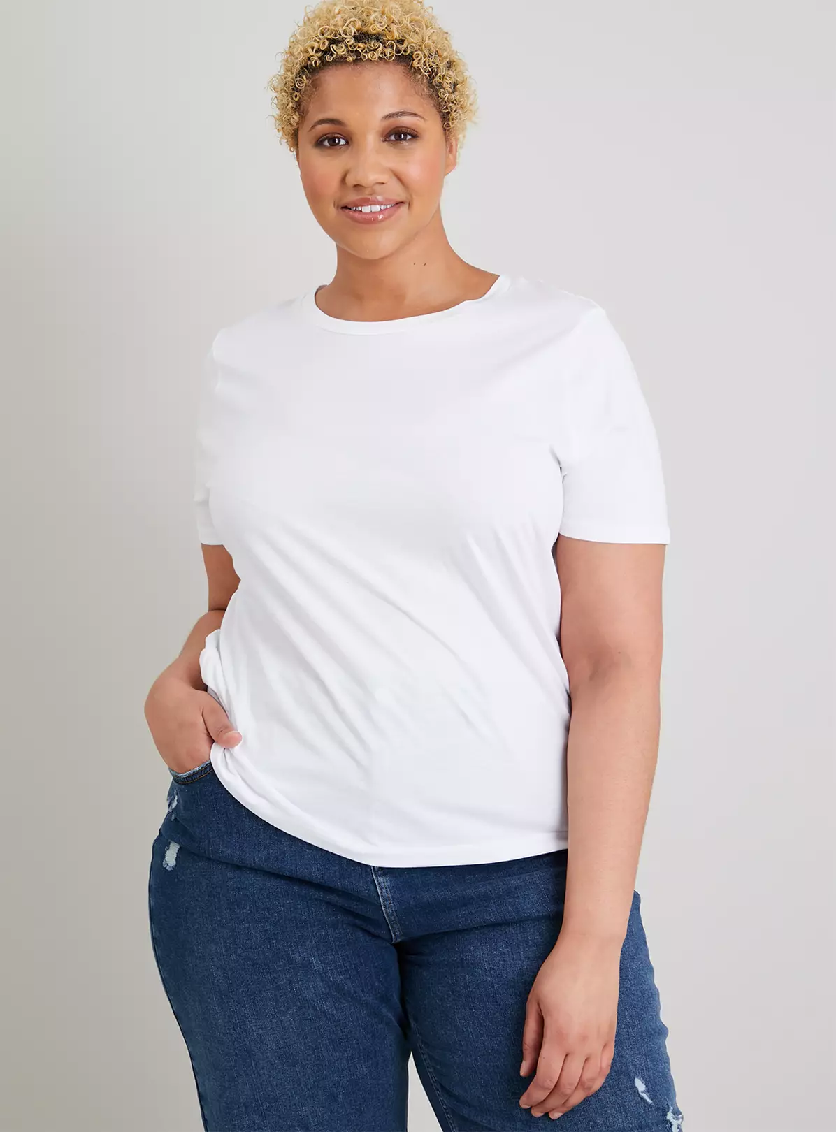 White Crew Neck Regular Fit T-Shirt - 22 3 White Crew Neck Regular Fit T-Shirt - 22