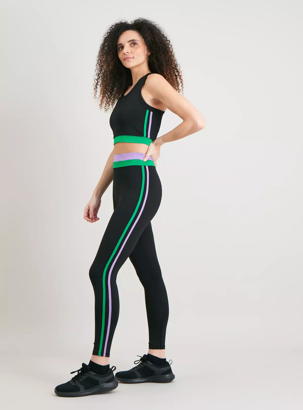 Active Black Colour Block Coord Crop Top 16 4 Active Black Colour Block Coord Crop Top 16 - Image 2