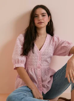 Everbelle Patched Broderie Top 18 7 Everbelle Patched Broderie Top 18 -Cheap Zest Garb Store tuc142226099 Lilac R Z001A