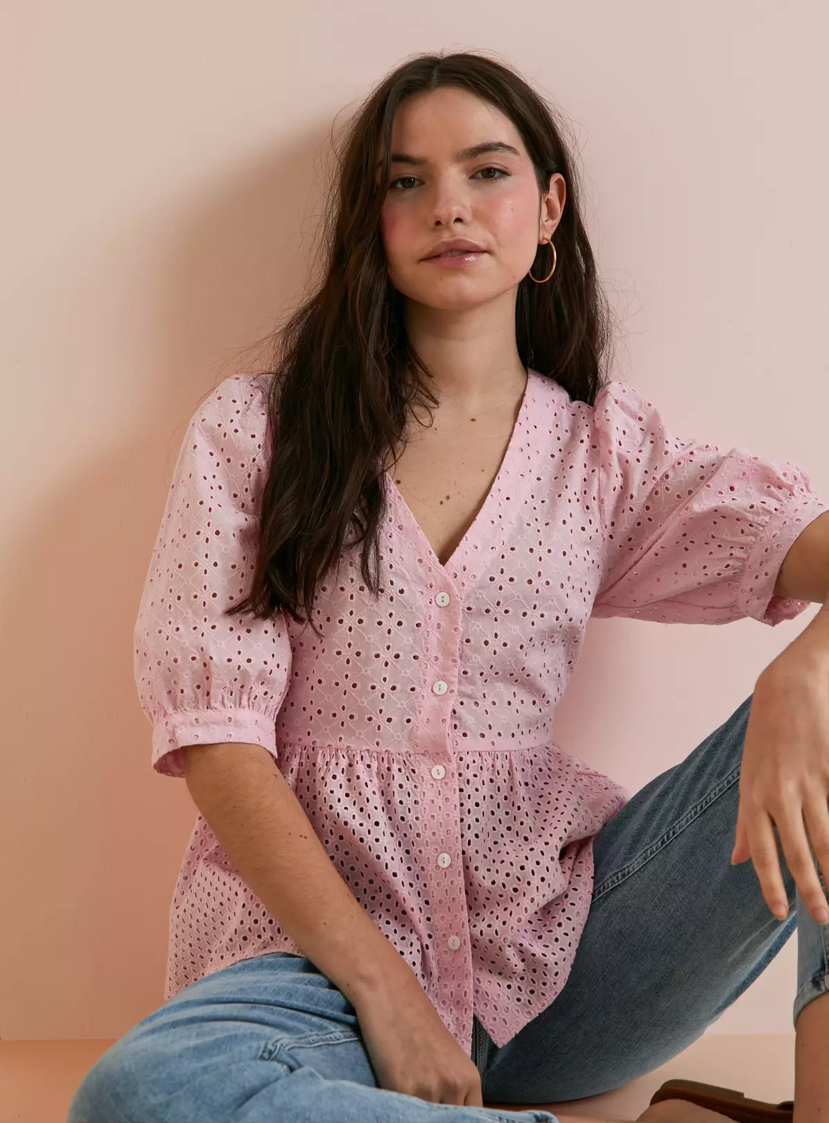 Everbelle Patched Broderie Top 18 4 Everbelle Patched Broderie Top 18 - Image 2