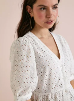 Everbelle Patched Broderie Top 14 -Cheap Zest Garb Store tuc142226232 White R Z003A