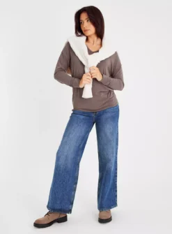 Brown V Neck Relaxed Fit Top 26 -Cheap Zest Garb Store tuc142574085 Brown R Z002A 1