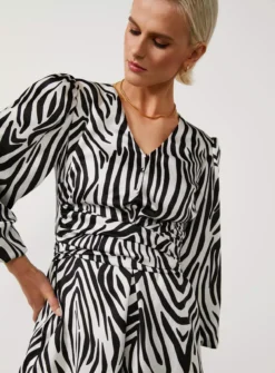 For All The Love Zebra Print Satin Tie Waist Mini Dress 6 9 For All The Love Zebra Print Satin Tie Waist Mini Dress 6 -Cheap Zest Garb Store tuc142762131 Mono R Z001A