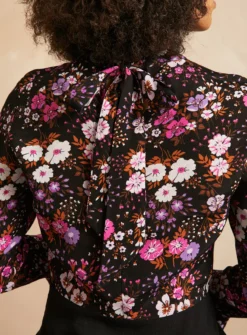 EVERBELLE Short Floral Dress 14