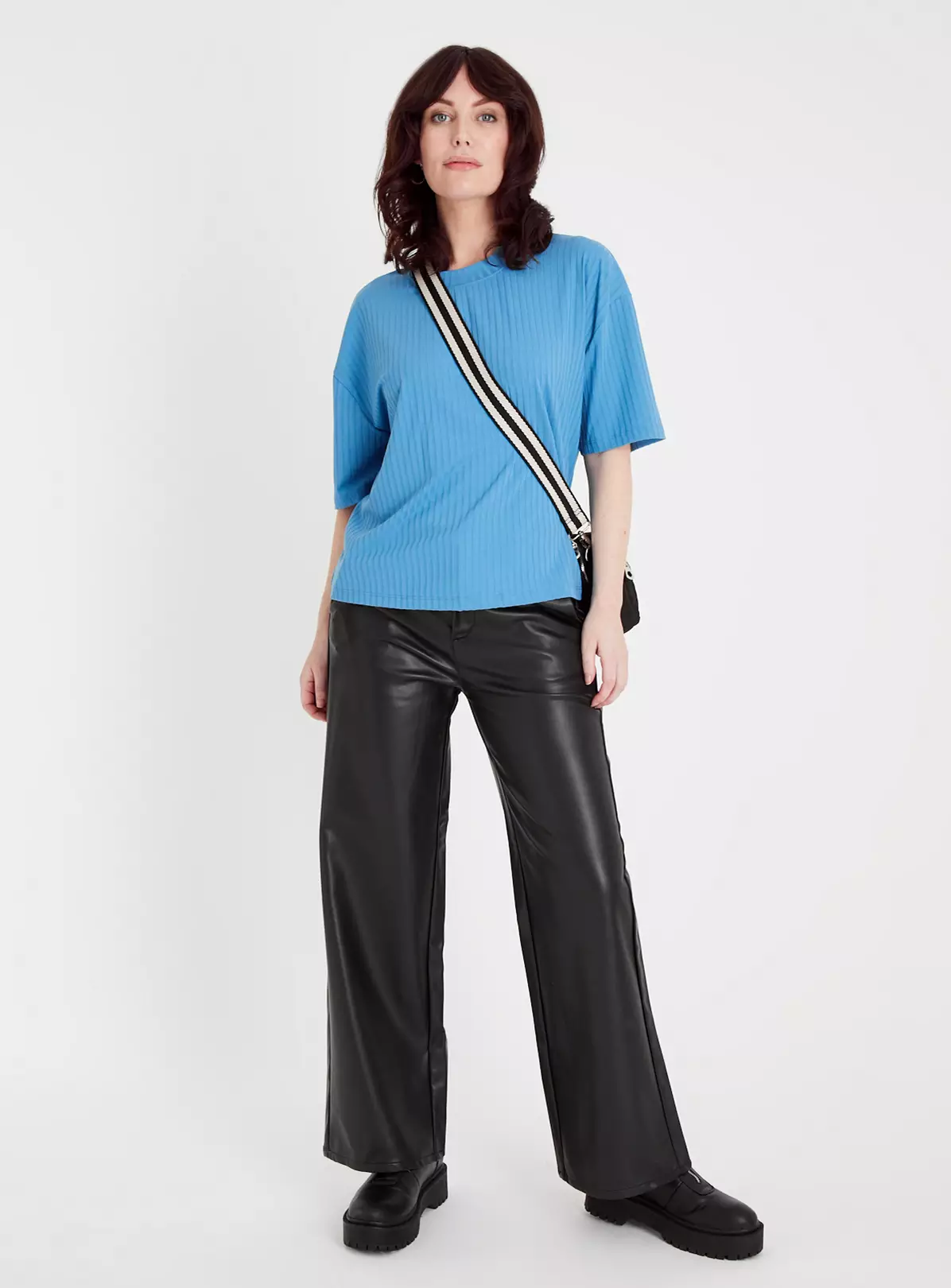 Blue Ribbed Boxy T-Shirt 26 5 Blue Ribbed Boxy T-Shirt 26 - Image 3