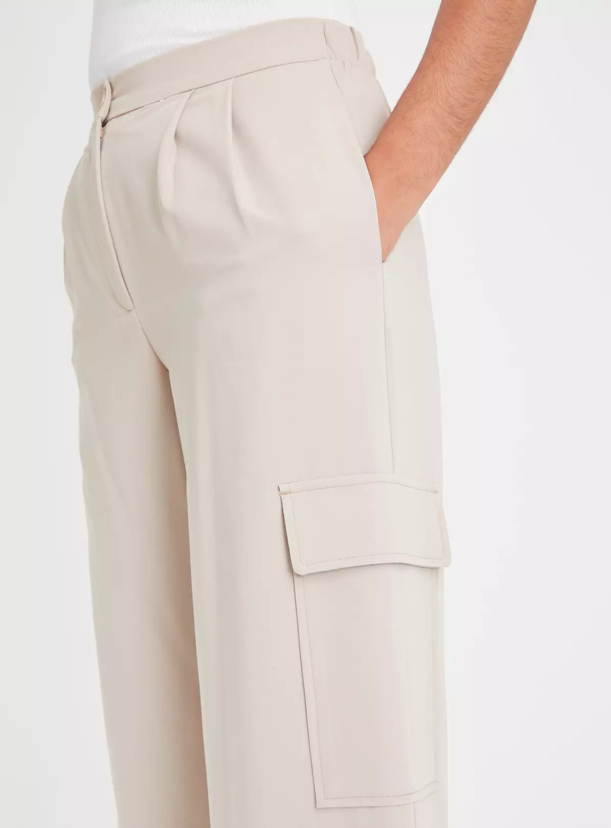 Neutral Tailored Cargo Coord Trousers22 5 Neutral Tailored Cargo Coord Trousers22 - Image 3
