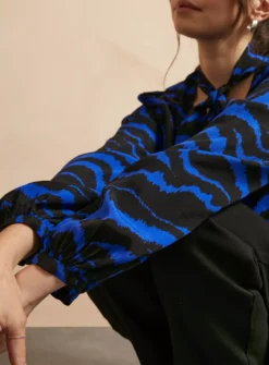 EVERBELLE Animal Print Tie Neck Top 18 -Cheap Zest Garb Store tuc143208263 Multi20Coloured R Z003A