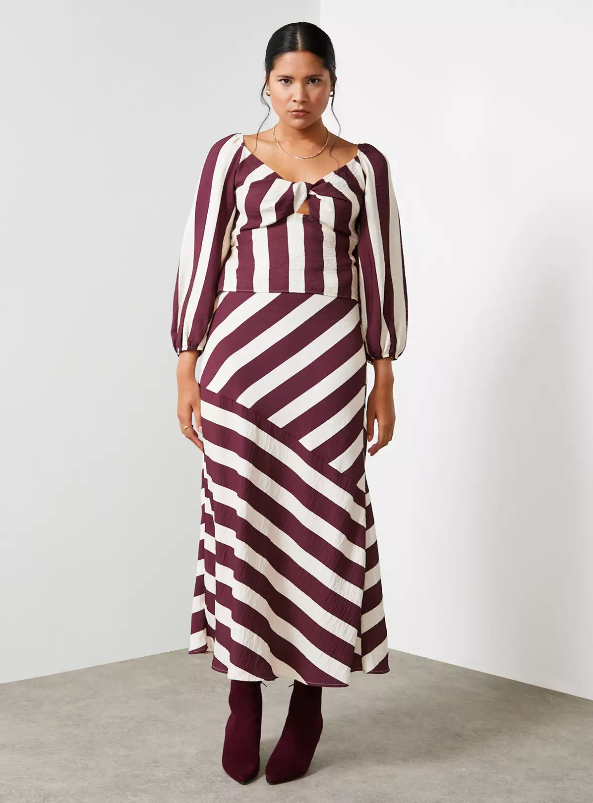 For All The Love Stripe Printed Twist Front Top 16 6 For All The Love Stripe Printed Twist Front Top 16 - Image 4