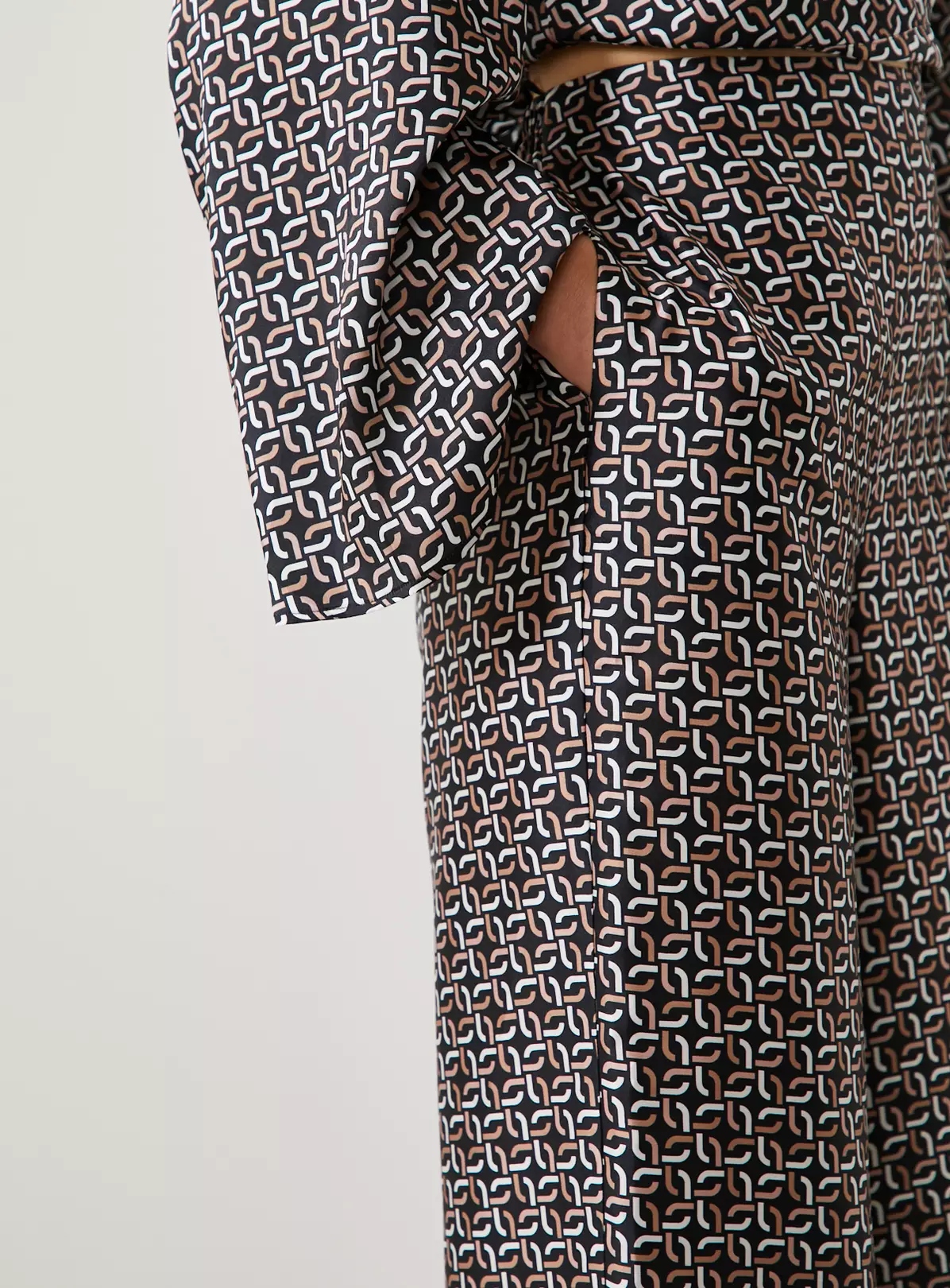 For All The Love Border Printed Satin Co-ord Wide Leg Trouser 16 3 For All The Love Border Printed Satin Co-ord Wide Leg Trouser 16