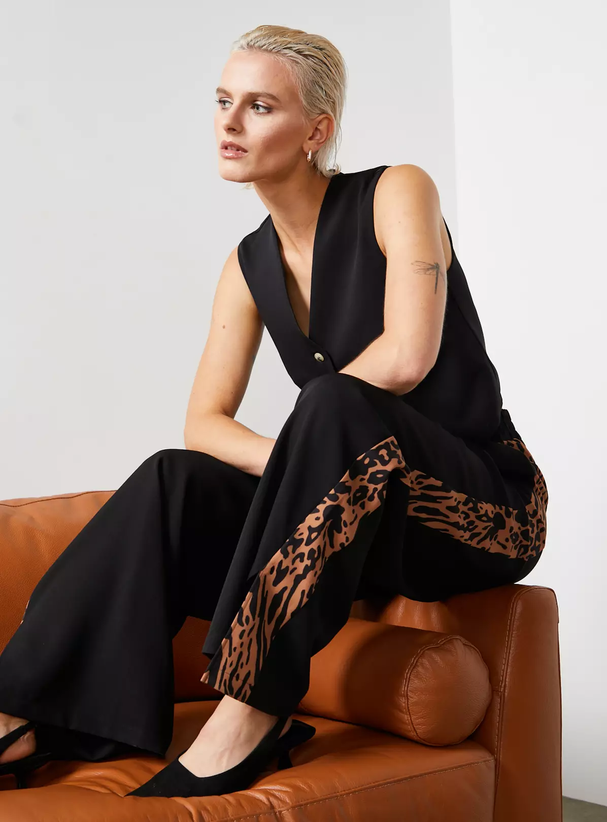 For All The Love Black Printed Side Stripe Wide Leg Trouser 6 4 For All The Love Black Printed Side Stripe Wide Leg Trouser 6 - Image 2