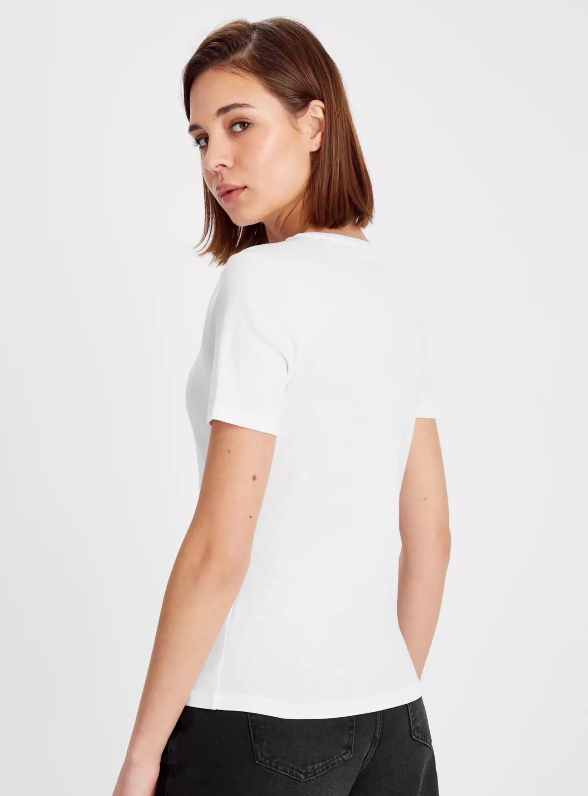 White Slim Fit T-Shirt 18 3 White Slim Fit T-Shirt 18