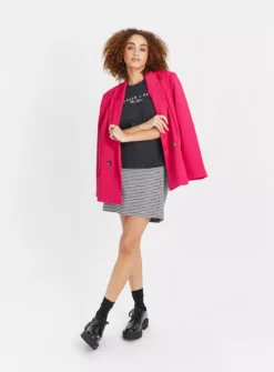 Black L'amour Slogan T-Shirt 16