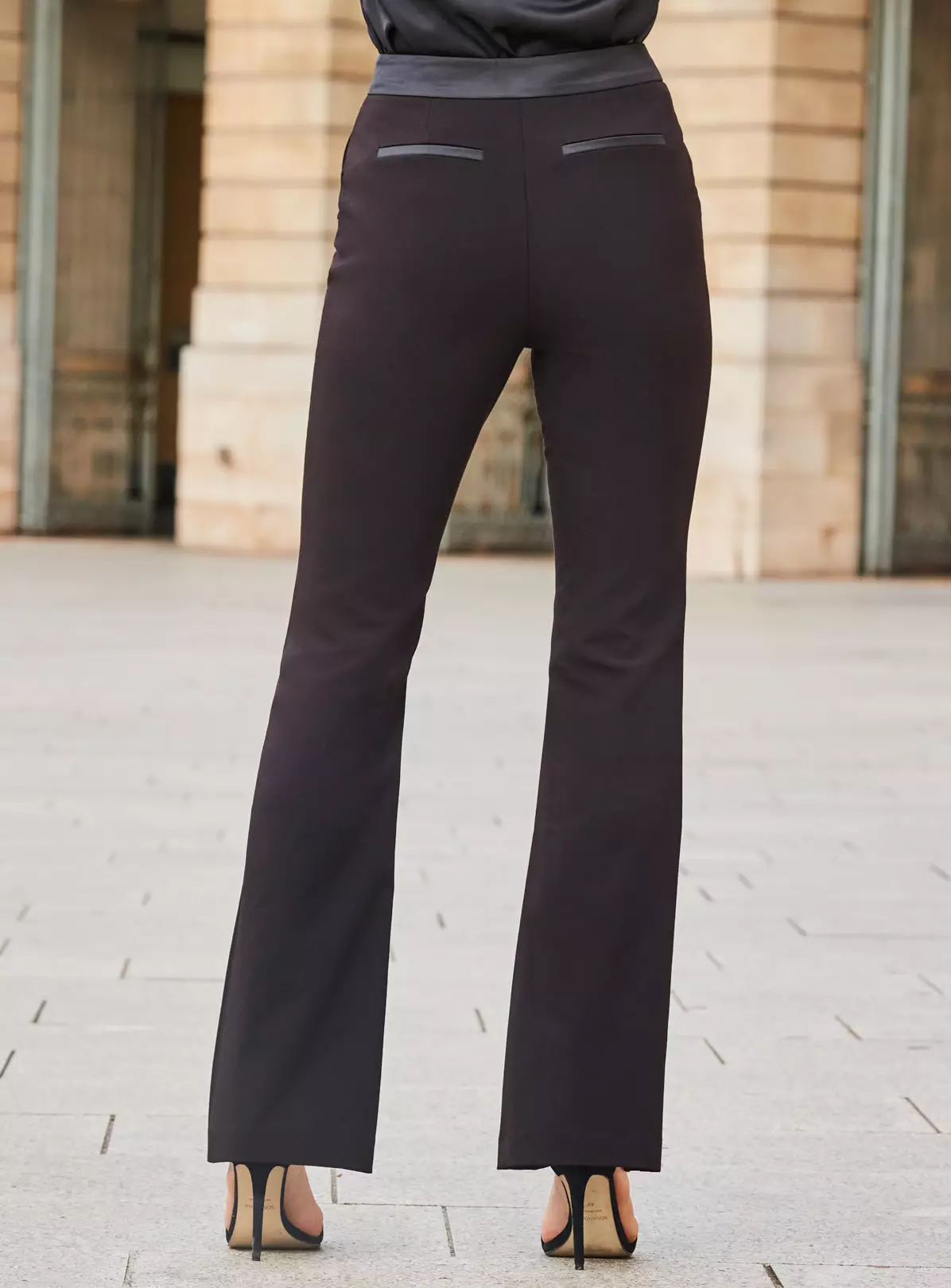 SOSANDAR Tuxedo Kickflare 6 5 SOSANDAR Tuxedo Kickflare 6 - Image 3