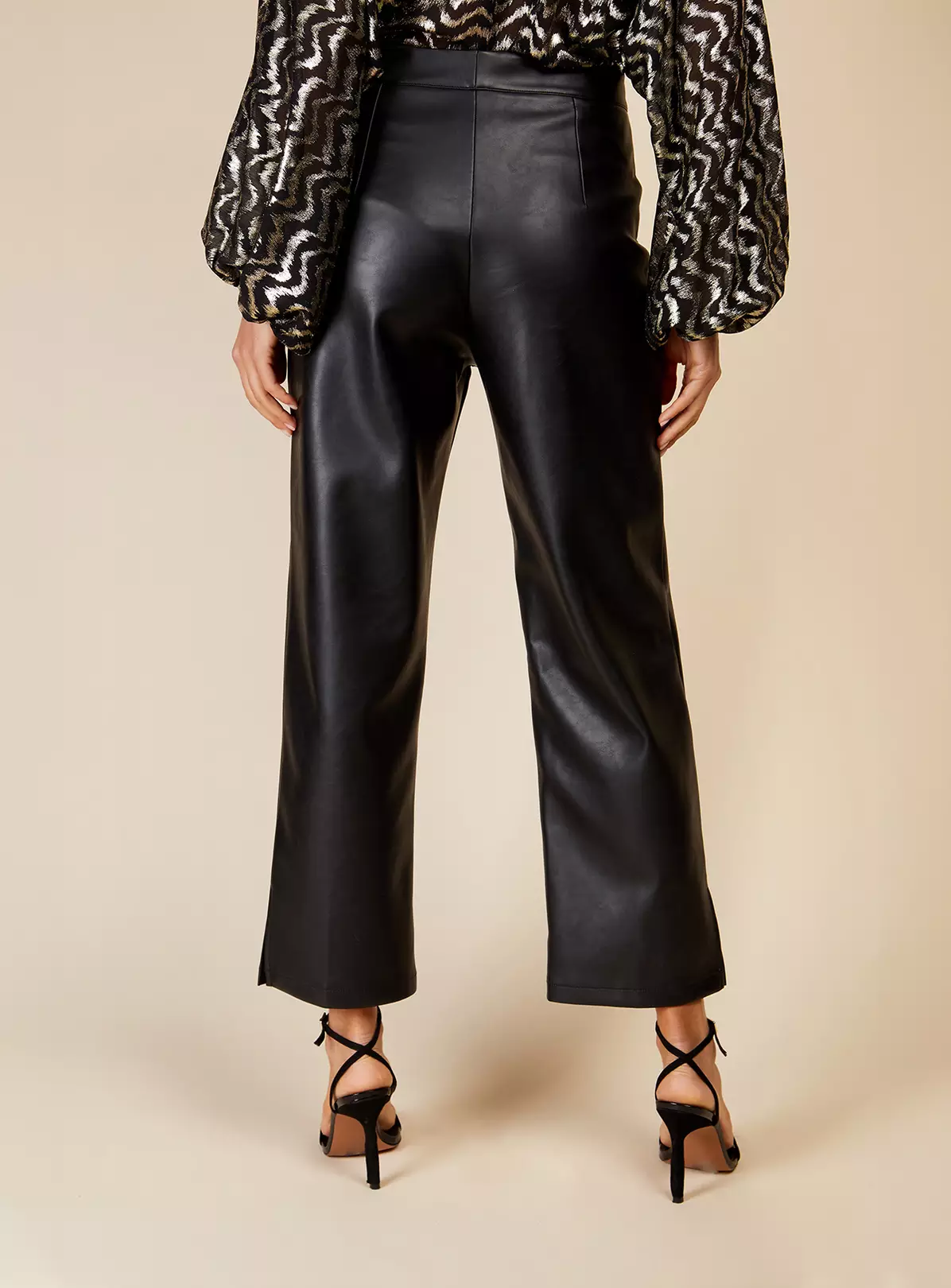 VOGUE WILLIAMS Black Pu Trousers 18 6 VOGUE WILLIAMS Black Pu Trousers 18 - Image 4