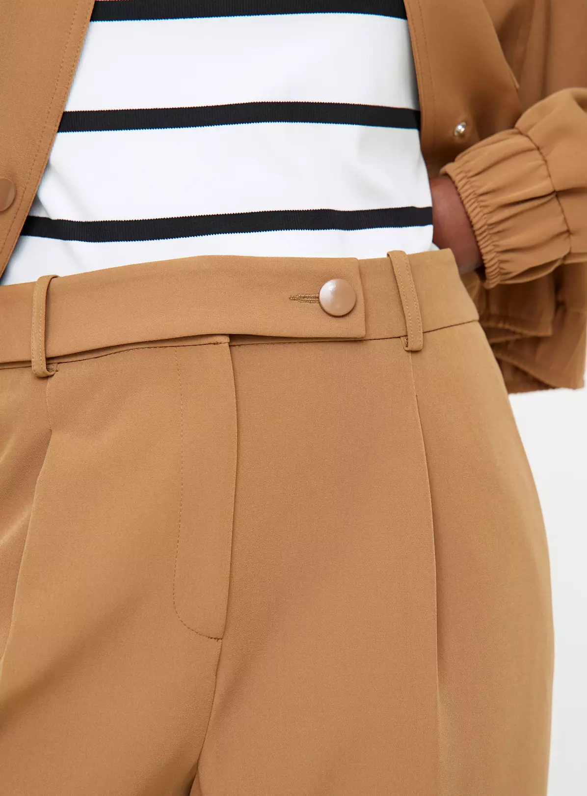 Tan Barrel Leg Trousers18R 3 Tan Barrel Leg Trousers18R