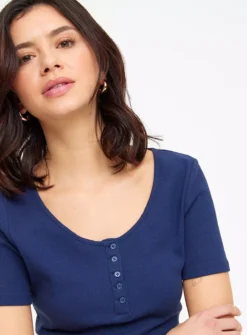 Navy Short Sleeve Henley T-Shirt 10