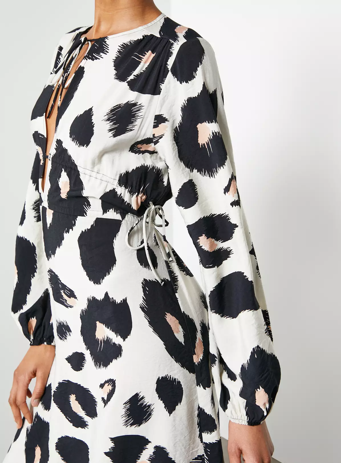 For All The Love Printed Drawcord Midaxi Dress 16 7 For All The Love Printed Drawcord Midaxi Dress 16 - Image 5