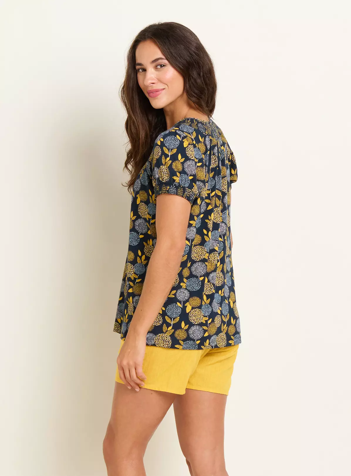 BRAKEBURN Luna T Shirt 16 4 BRAKEBURN Luna T Shirt 16 - Image 2