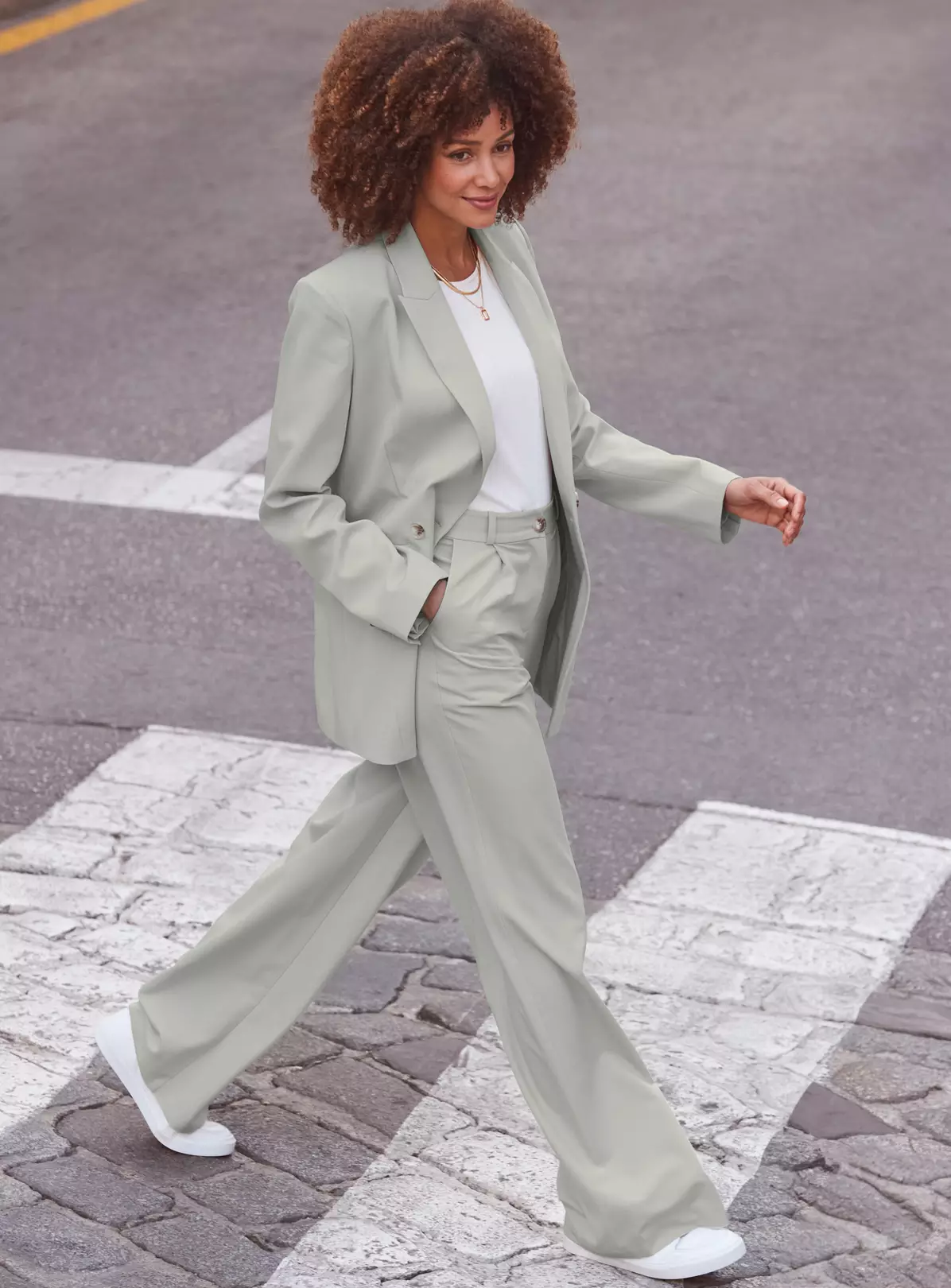 SOSANDAR Mint Green Tuck Front Wide Leg Trouser 12 7 SOSANDAR Mint Green Tuck Front Wide Leg Trouser 12 - Image 5