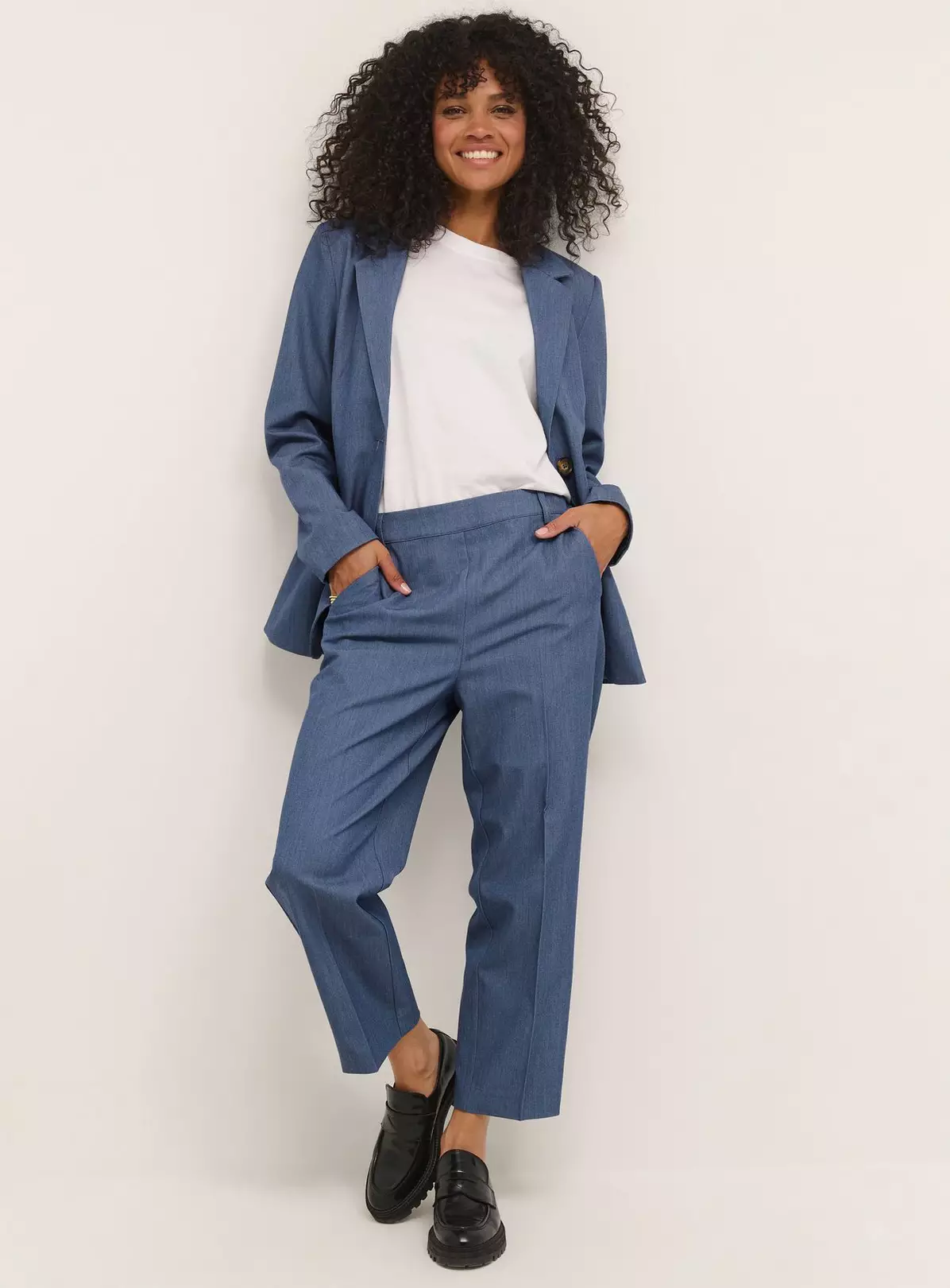 KAFFE Sakura Elastic Waist Suit Trousers Blue 18 6 KAFFE Sakura Elastic Waist Suit Trousers Blue 18 - Image 4