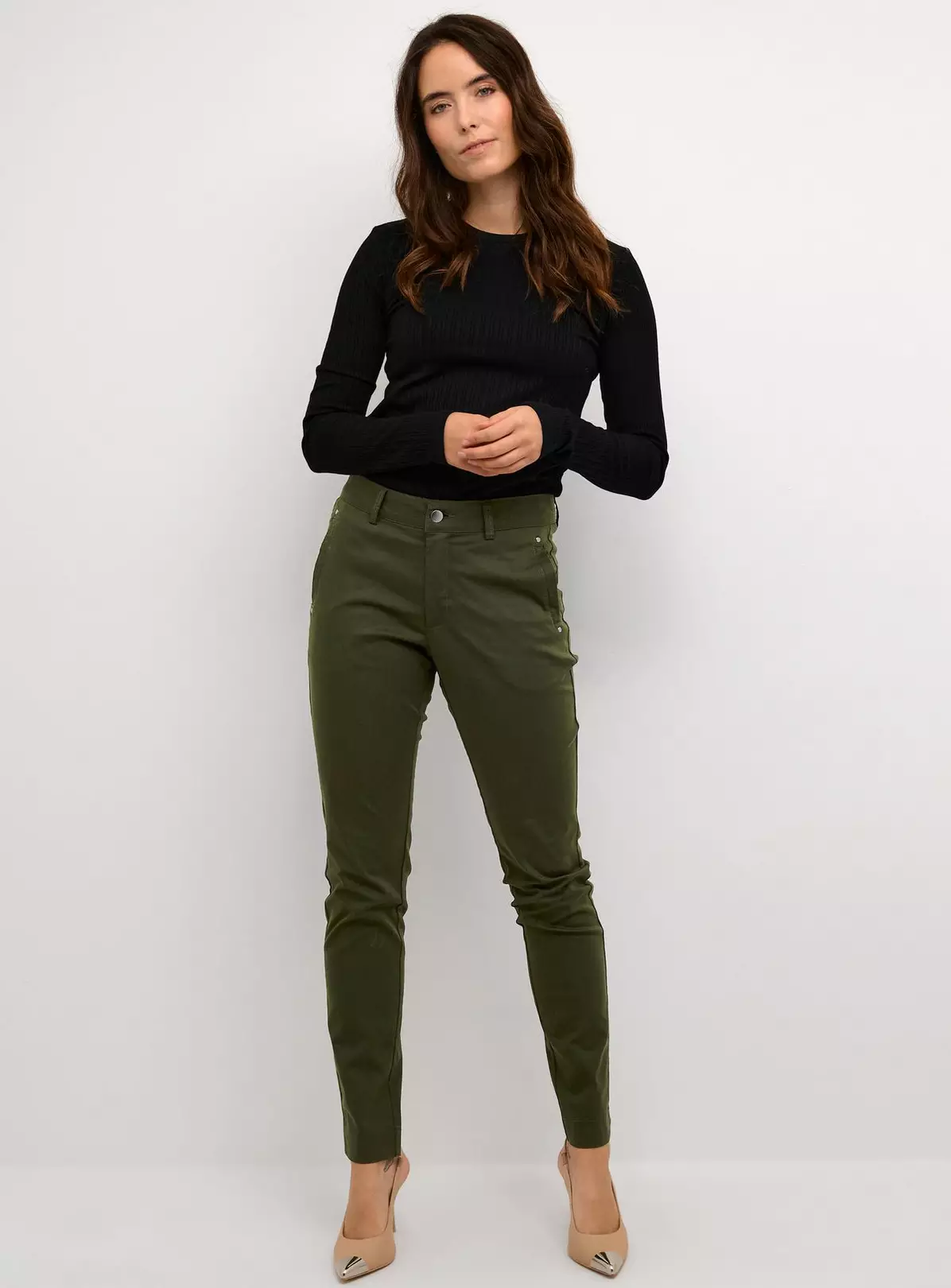KAFFE Lea Rivet Trousers Green 18 4 KAFFE Lea Rivet Trousers Green 18 - Image 2